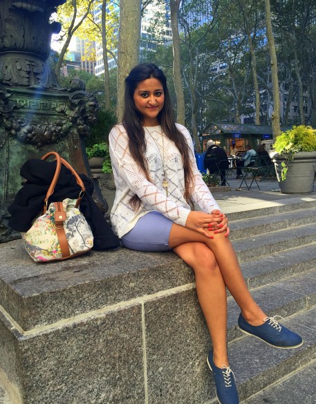 how to skyle a pencil skirt