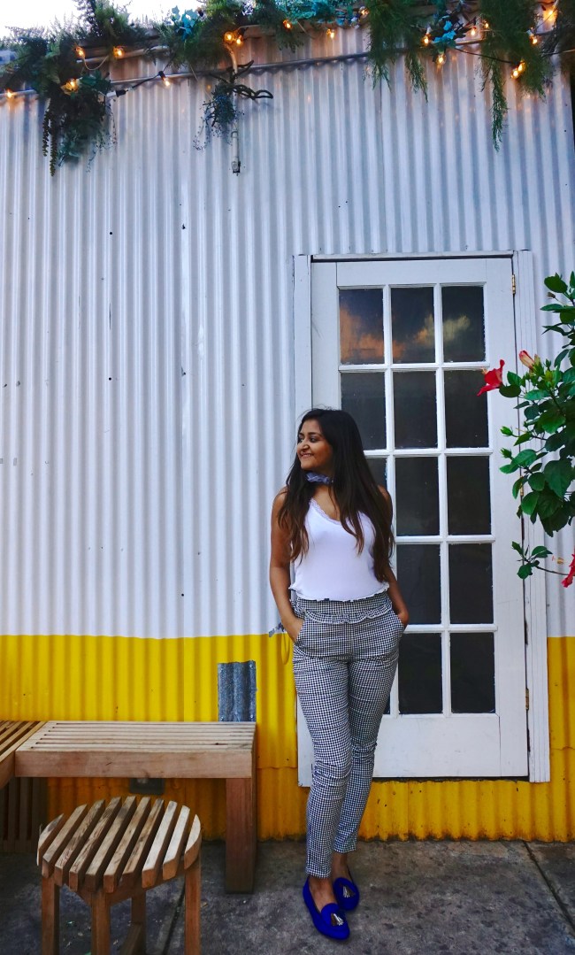 Frilled Waist Gingham Pants Outfit 1