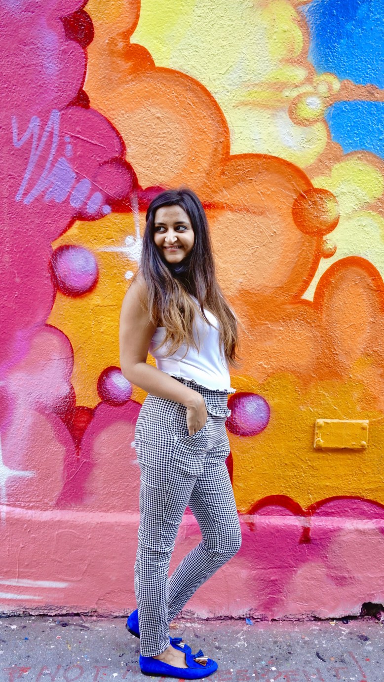 Frilled Waist Gingham Pants Outfit 10