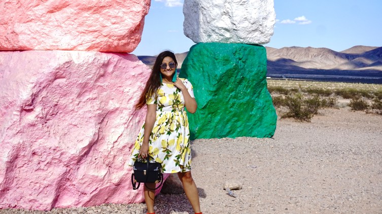 Lemon Print Outfit Trend 4