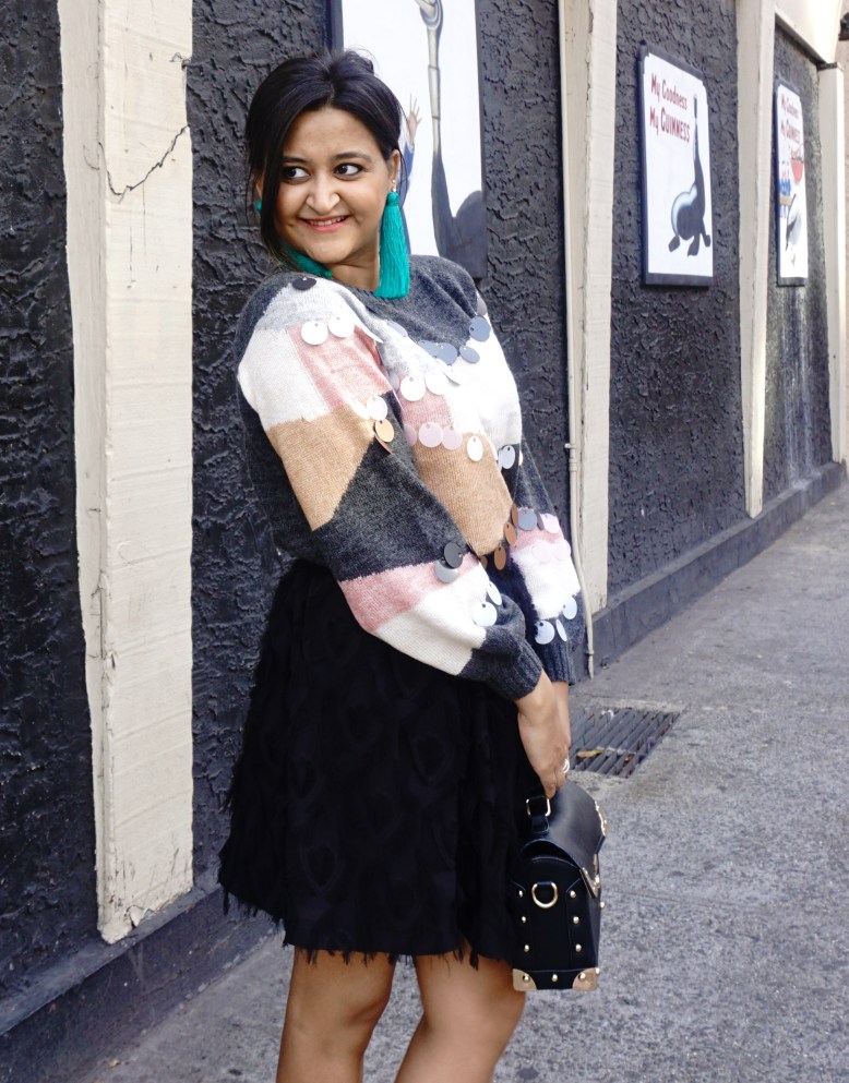 How to Wear a Fall Sweater Outfit 5