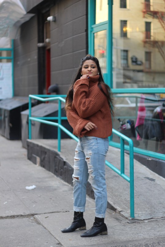 Winter outfit Boyfriend Jeans and Oversized Sweater 5