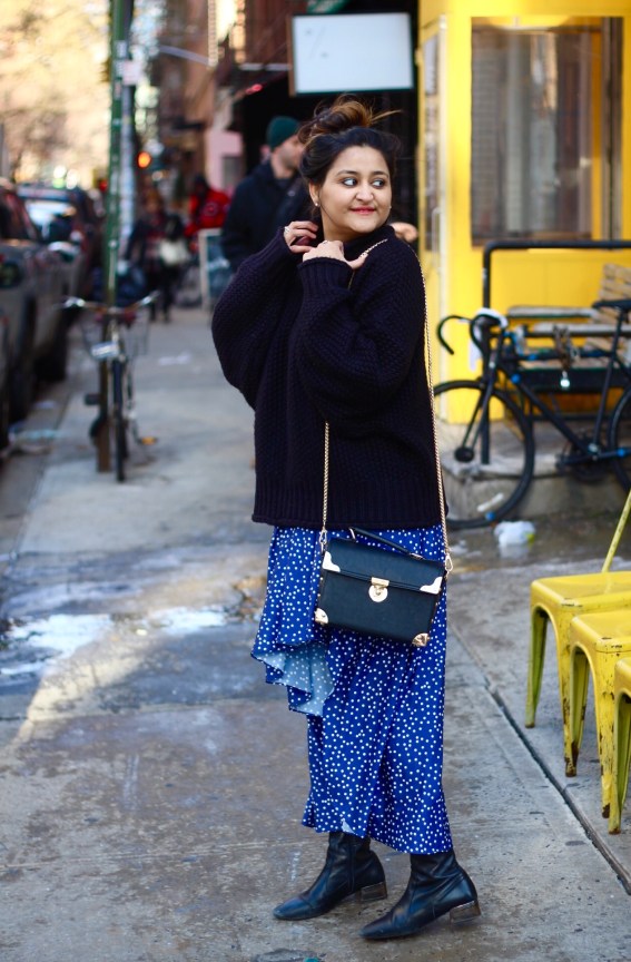 Winter Sweater and Skirt Combination Outfit 8