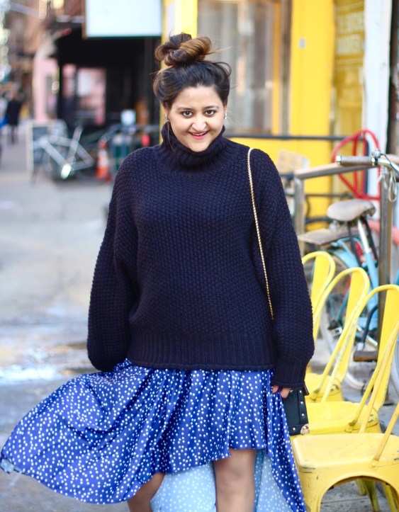 Winter Sweater and Skirt Combination Outfit 9