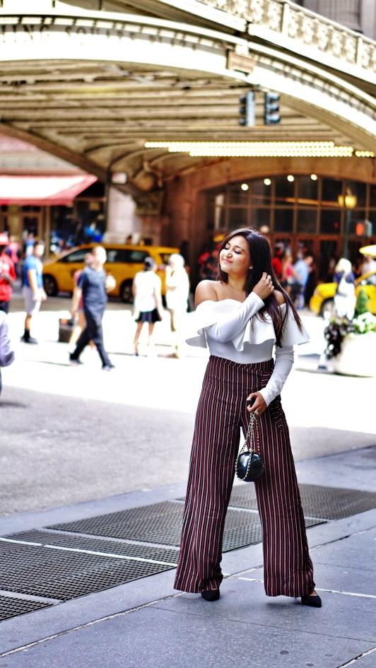 Ruffled Top Summer Outfit 2