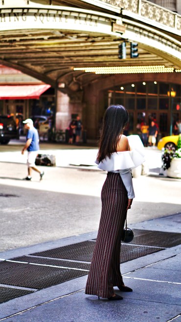 Ruffled Top Summer Outfit 6