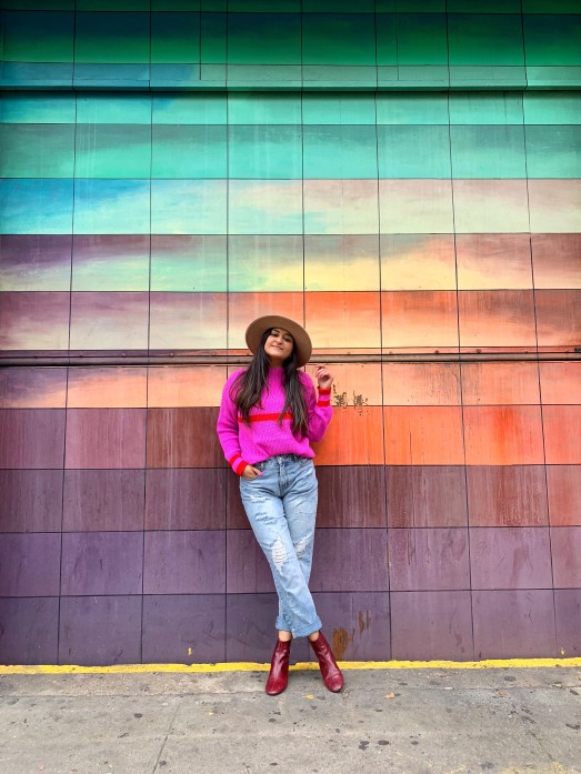 Bright Pink Sweater Outfit 6